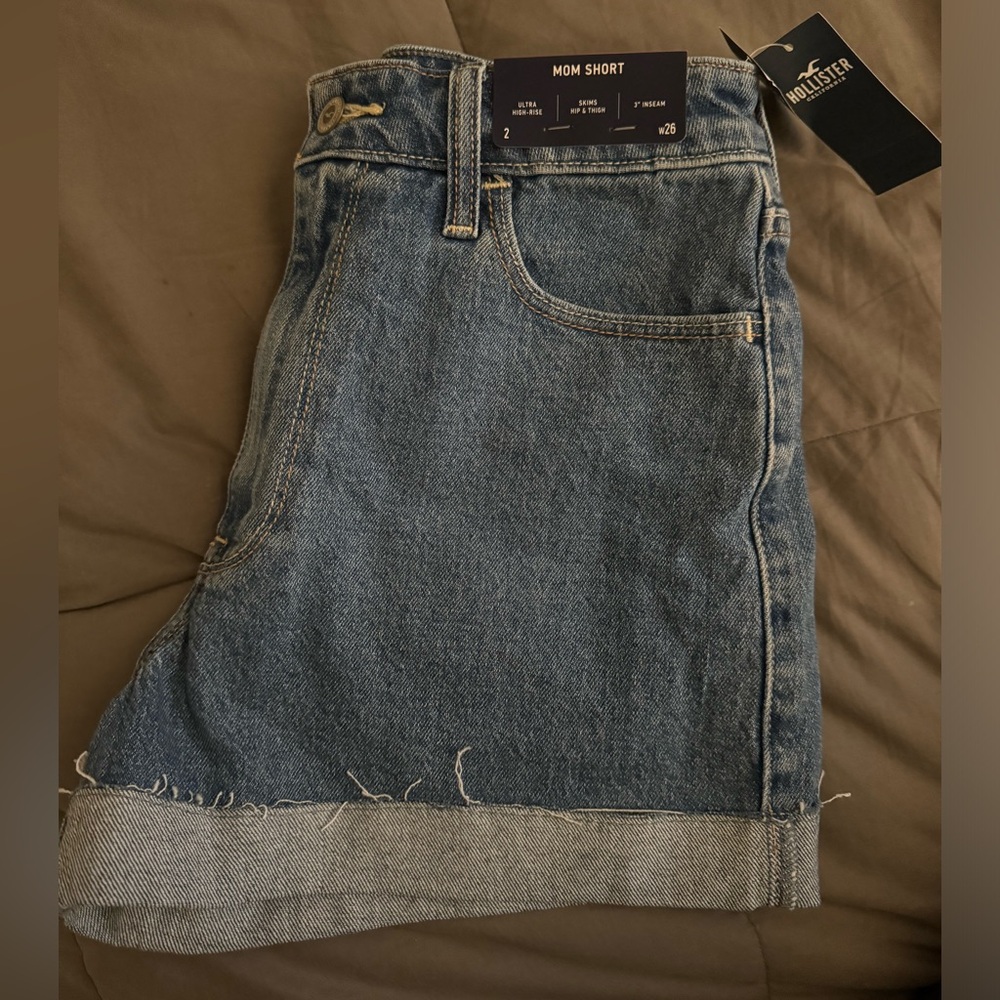 hollister mom shorts